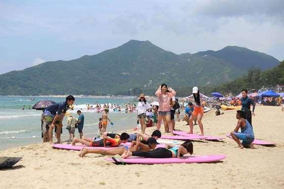《中信保诚人寿「传家」·胡润百富2023中国高净值家庭现金流管理报告》郑州发布会隆重举行