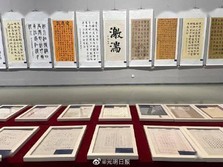 菏泽市运动员在山东省第七届冬季全民健身运动会短道速度轮滑比赛中夺得佳绩