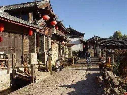 “千古风流,不老东坡——苏轼主题文物展”配套活动,东坡文创集市布展进入收尾阶段